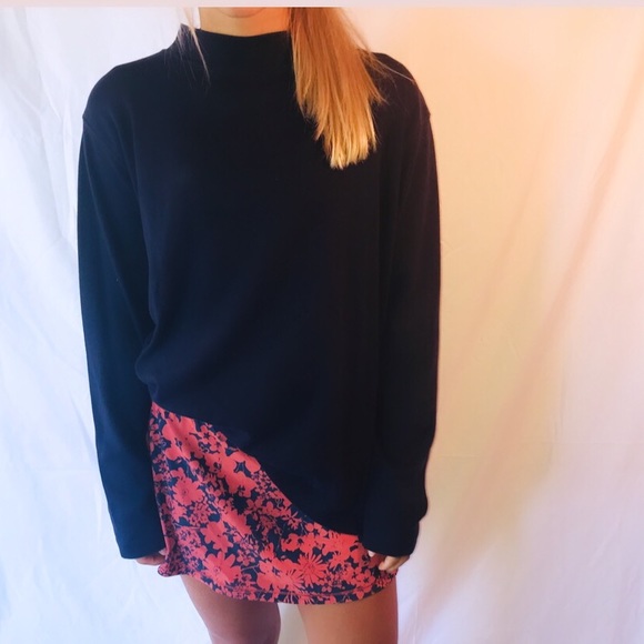 Pullover - Picture 3 of 3